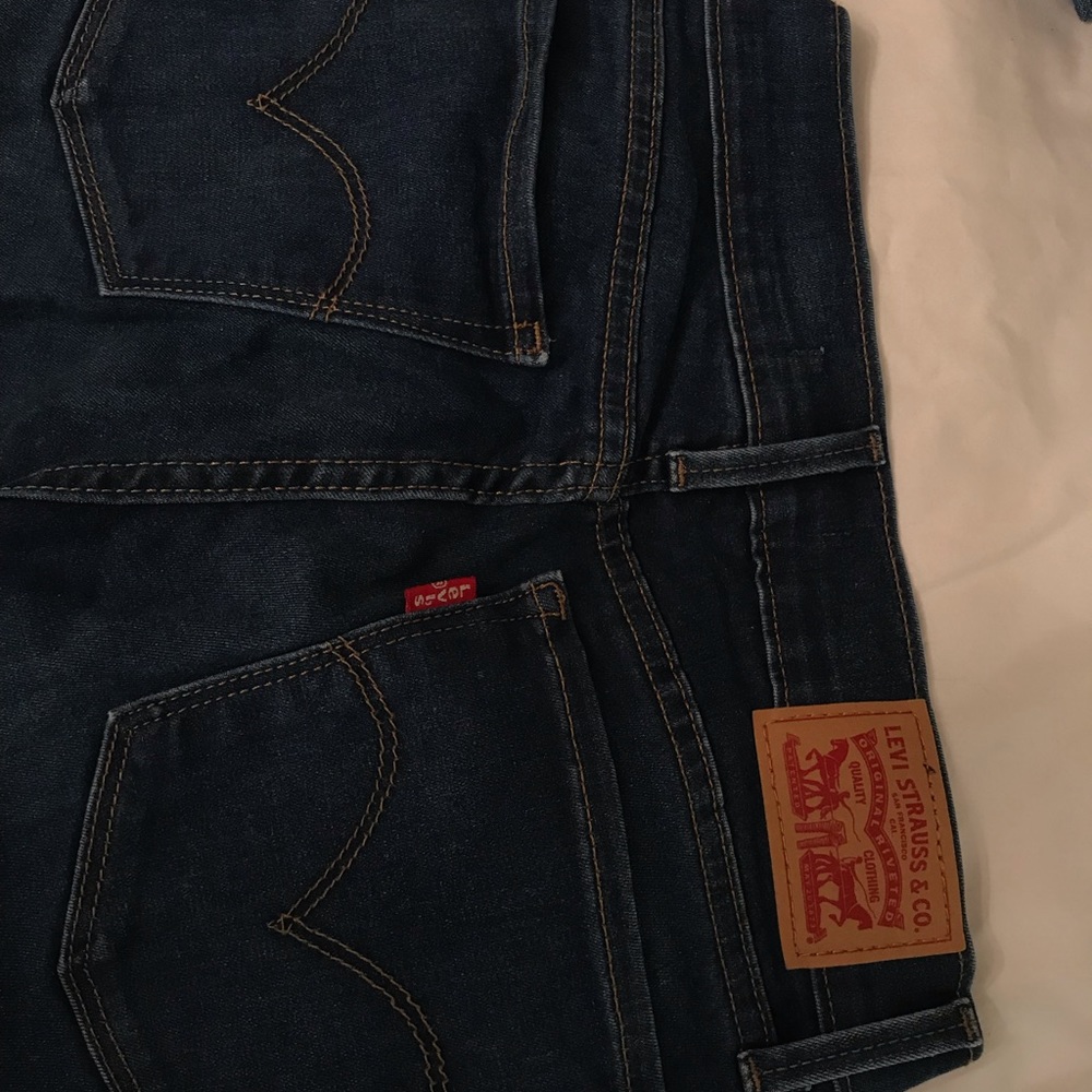 levi’s 701 medium washed jeans - Picture 6 of 8
